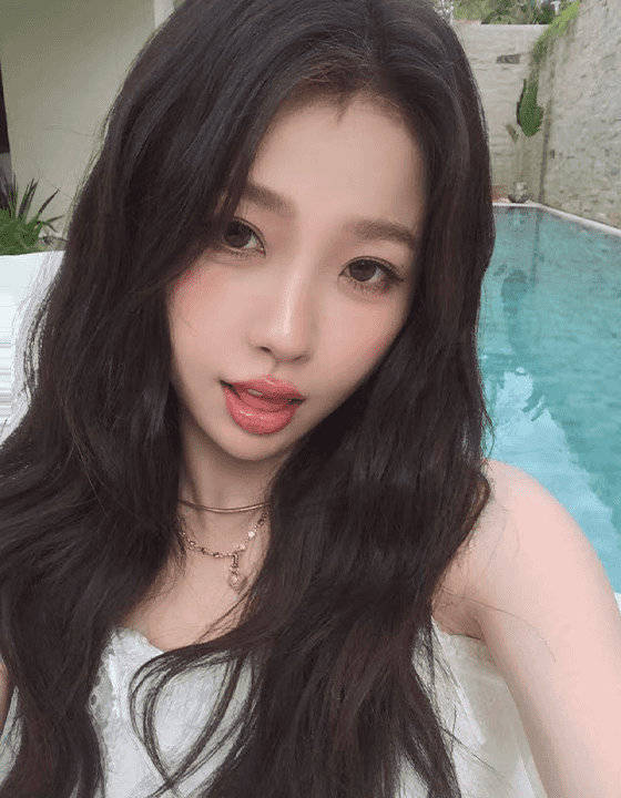 我宣布虞书欣这张封神！！！​​​