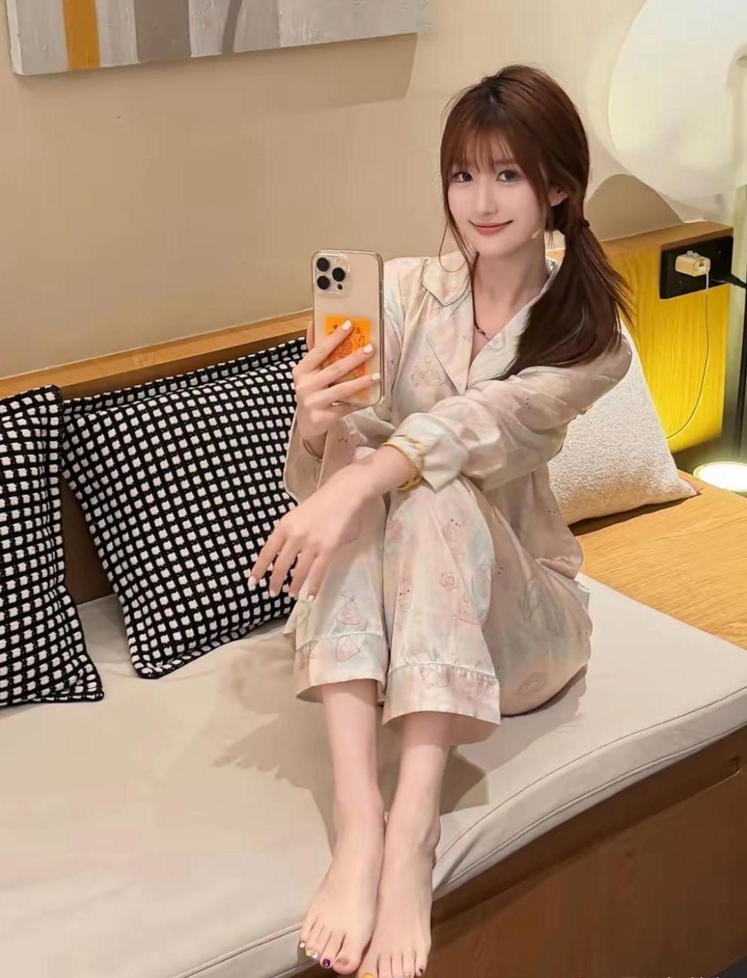这是我见过最漂亮的脚丫子