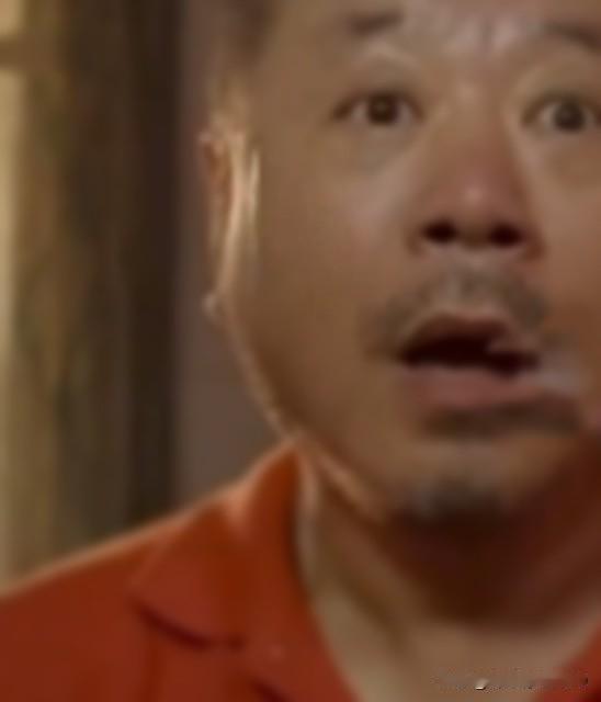 800万巨款面前，不动于心，真君子！在广东佛山，一男子买彩票喜中百万大奖，并