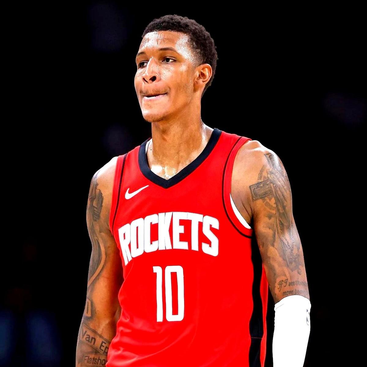 一早刷到消息，ESPN的TimMacMahon说爵士给凯斯勒开了爵士那边给凯