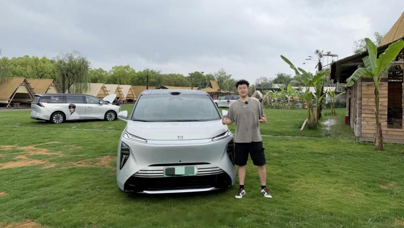 最近网上都在刷周杰伦成为别克至境世家代言人，刚好我最近也去深度体验了这台别克至