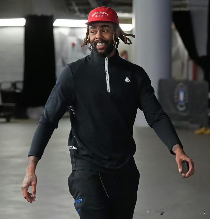 CBA又迎前NBA全明星！拉塞尔空降上海，但麦基这笔签约，隐患太大了。上海男