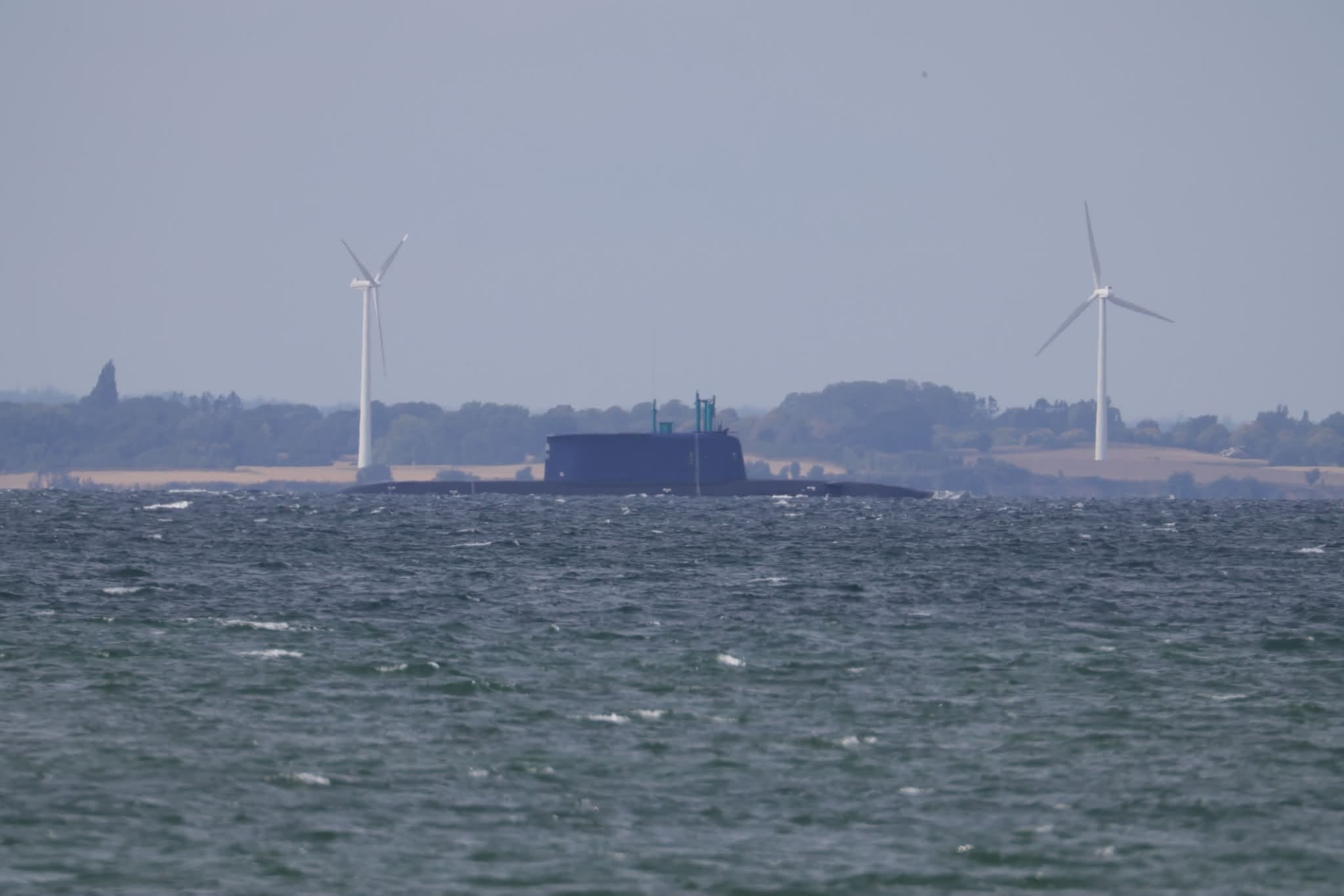 昨天，俄罗斯海军北方舰队22350型(北约代号“戈尔什科夫”级)二号舰“卡萨托诺
