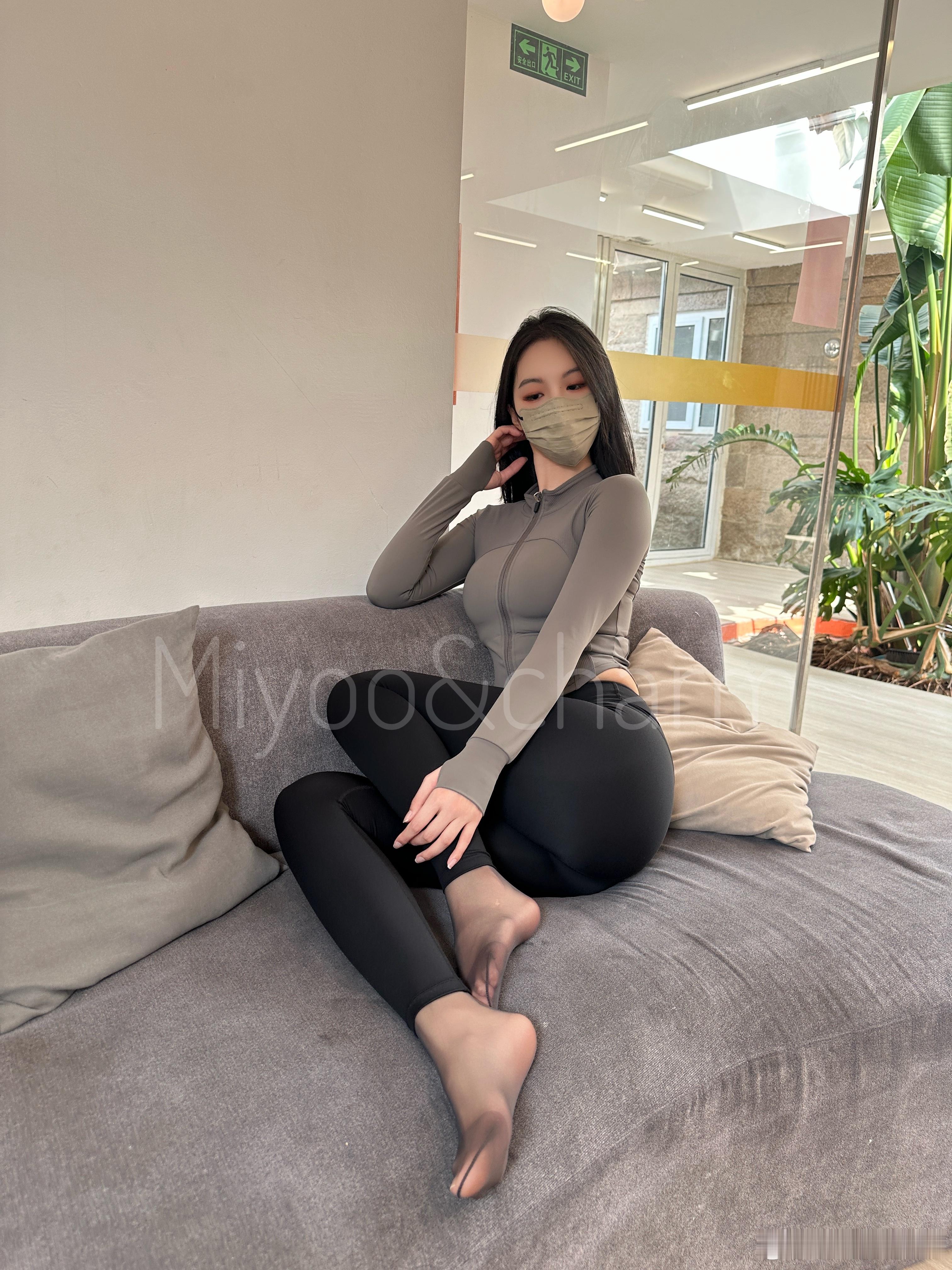 我的时间只留给珍惜我和值得我去珍惜的穿搭每日穿搭ootdmiyoo蜜柚