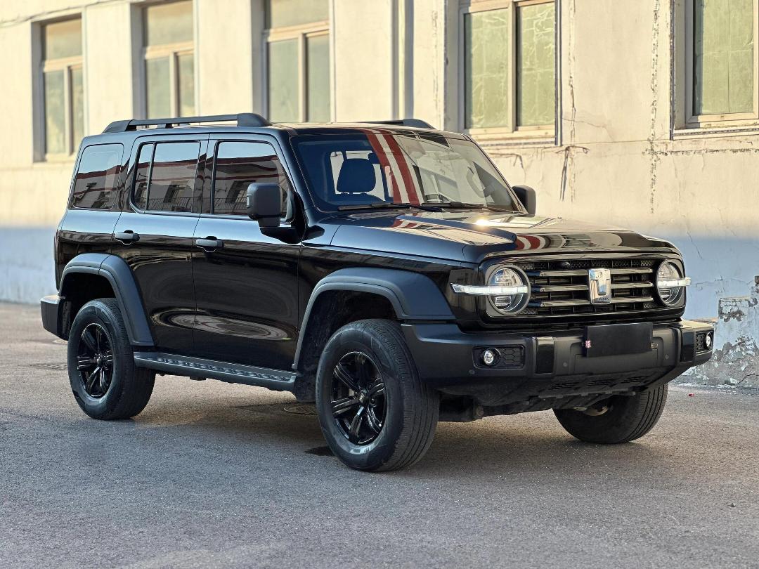 汽车市场内卷已达白热化！2026年初，宝马31款车型官降，旗舰i7直降30.