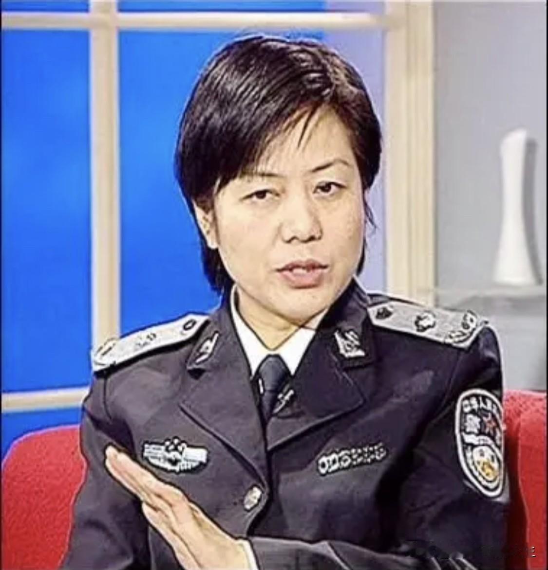 中国人民公安大学教授李玫瑾说：“与人聊天，少说自己的孩子。如果孩子表现不好，通