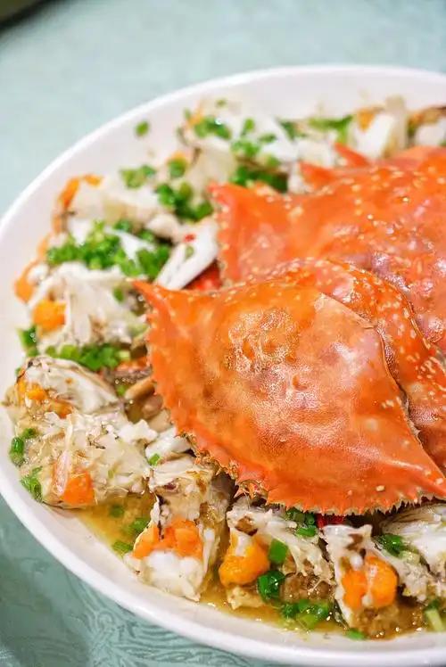 开海了，长沙这里也能打卡海鲜美味！湘高记海鲜大排档美食推荐：1、东山梭子蟹