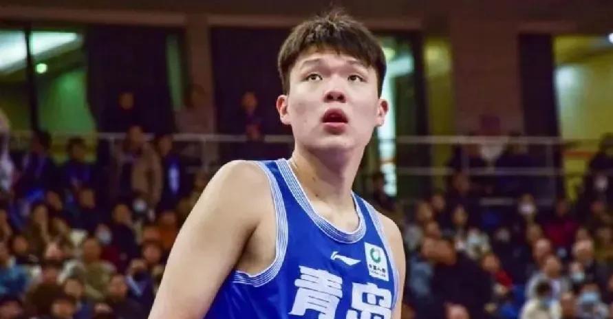 杨瀚森为什么比周琦的NBA选秀顺位高这么多？周琦：第二轮第13顺位杨瀚森：第