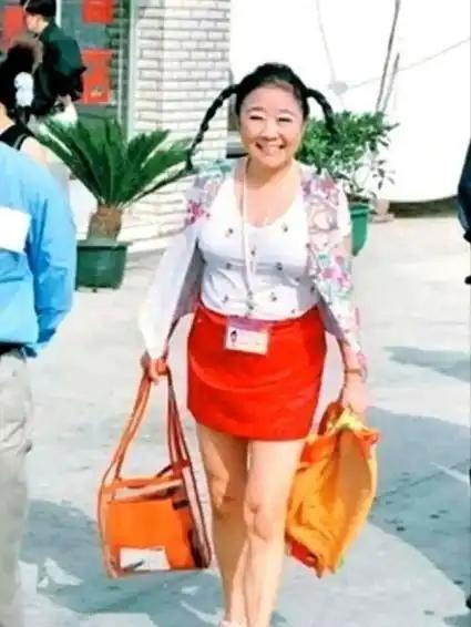她是亚洲第一女首富龚如心，兴奋告诉男友，她来月经了，几个月后，她才猛然意识到这并