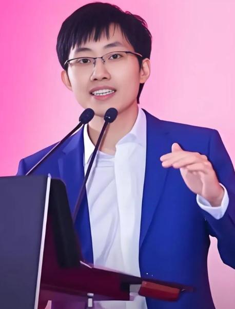 单日蒸发6000亿！英伟达被中国AI打懵，背后创始人是粤西县城高考状元202