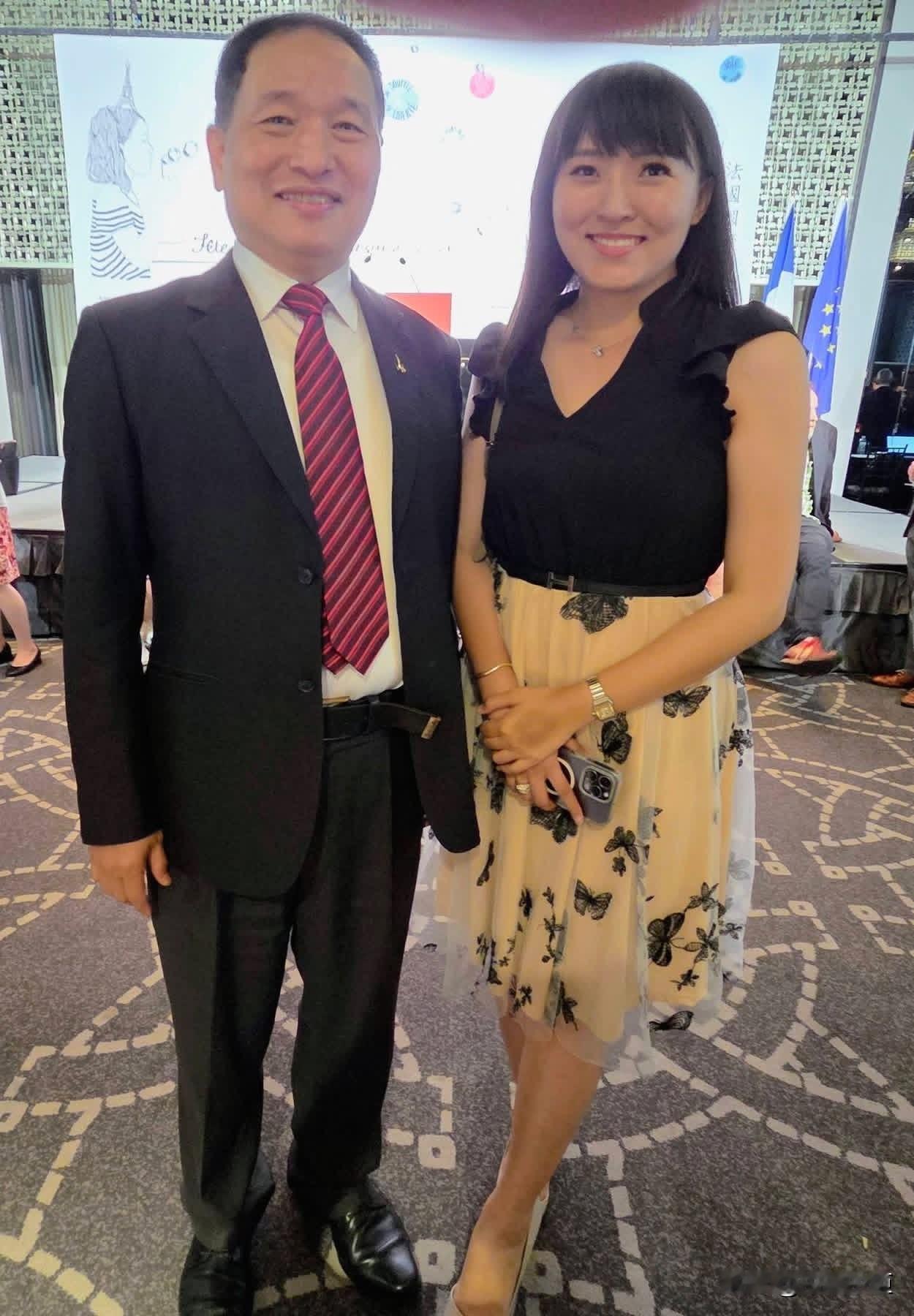 台退役将领张延延今（21日）在脸书发文表示，TVBS资深记者刘亭廷蔡访赖办秘书长