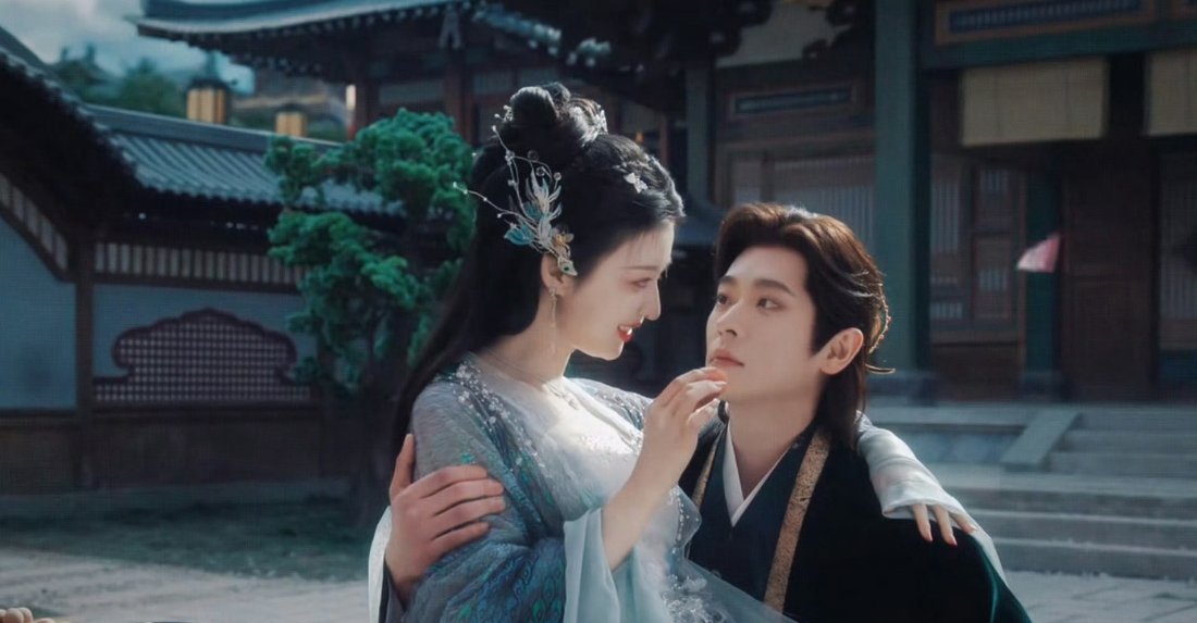 丞磊说和王楚然一对视就笑俩人一对视就笑！哈哈哈谁看了不嗑啊😍