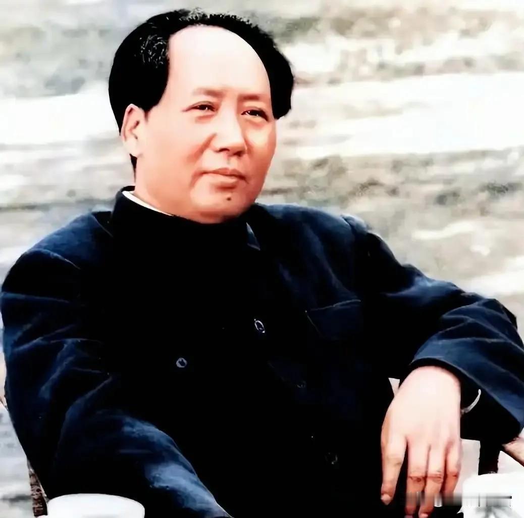 毛主席曾说:“台湾只要回归祖国，除外交必须统一于中央外，所有军政大权、人事安排大
