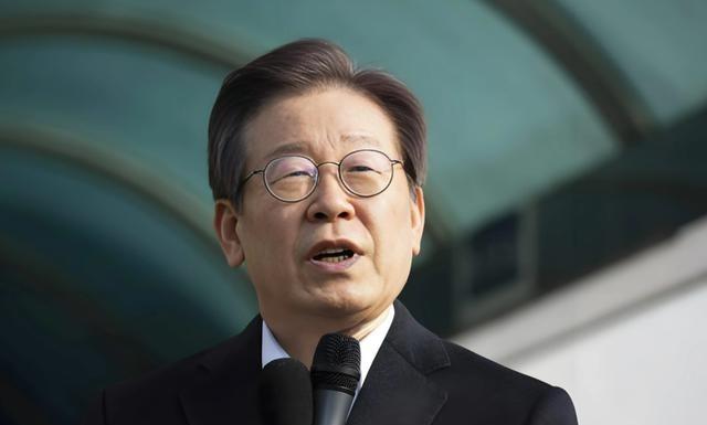 韩在野党力推“排华”法案，韩智库警告话音刚落，韩企就遭到中国封杀尹锡悦202