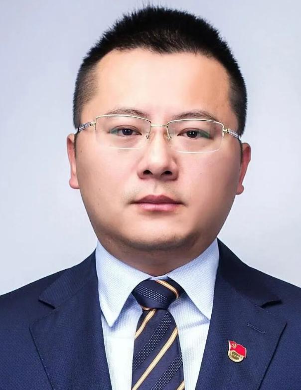 到底还有多少“双面人”？江西鹰潭市副市长陈敏，刚主持完反腐警示大会，122天后