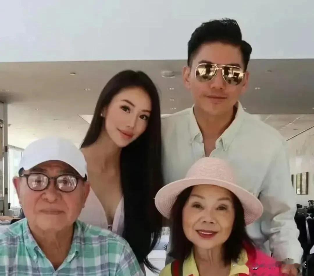 原来有个同事姓孔，他是山东人，孔子的后裔。他是技术专家，很聪明，当初我在黑龙江