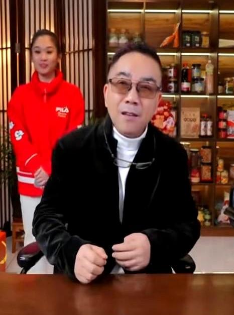 德云社钢丝节第四场，居然请了杨议的哥哥杨威说相声？还有于谦师父石富宽也来帮忙。