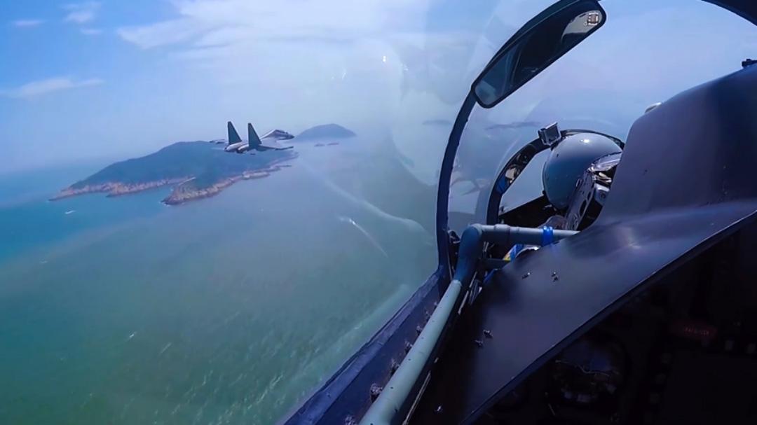 刚刚，东部战区开展重大行动日本军舰通过台湾海峡，这才过去不到一天的时间，东部战