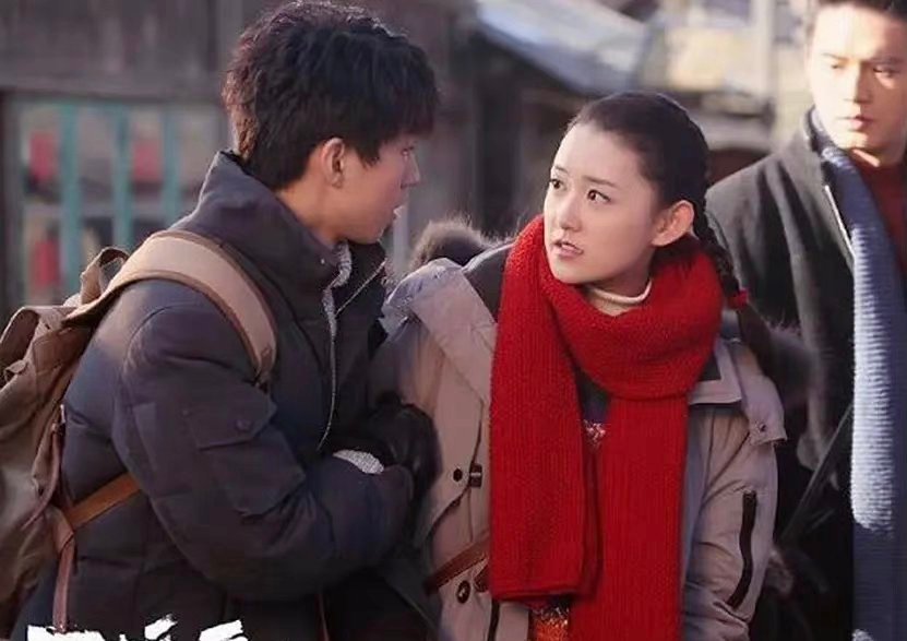 蒋依依从王俊凯到敖子逸，再到穆祉丞，tf三代合作了个遍，和tf家族是真的有缘分！