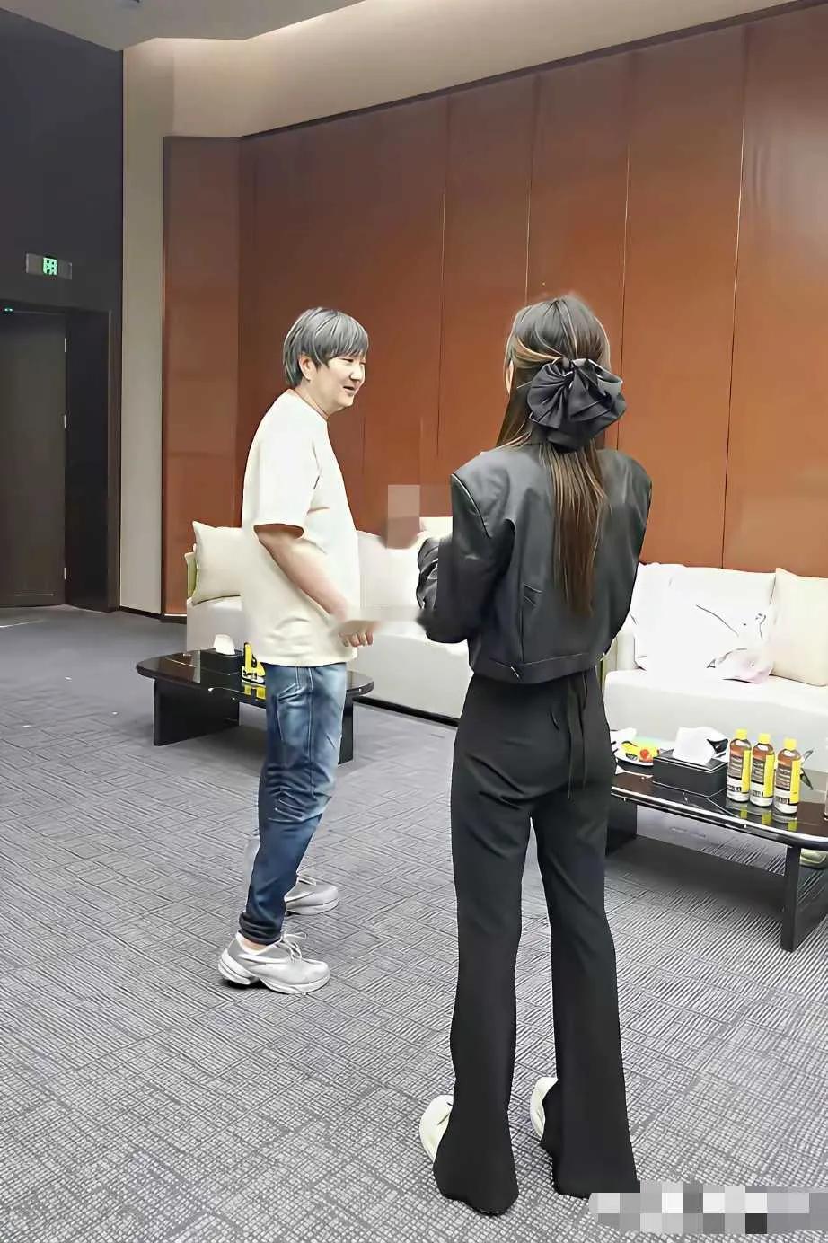 理解不了董洁一点，潘粤明是输在哪了[捂脸哭]​​​
