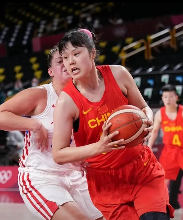 莫怨李月汝未战亚洲杯，澳大利亚情况更糟李月汝缺席2025