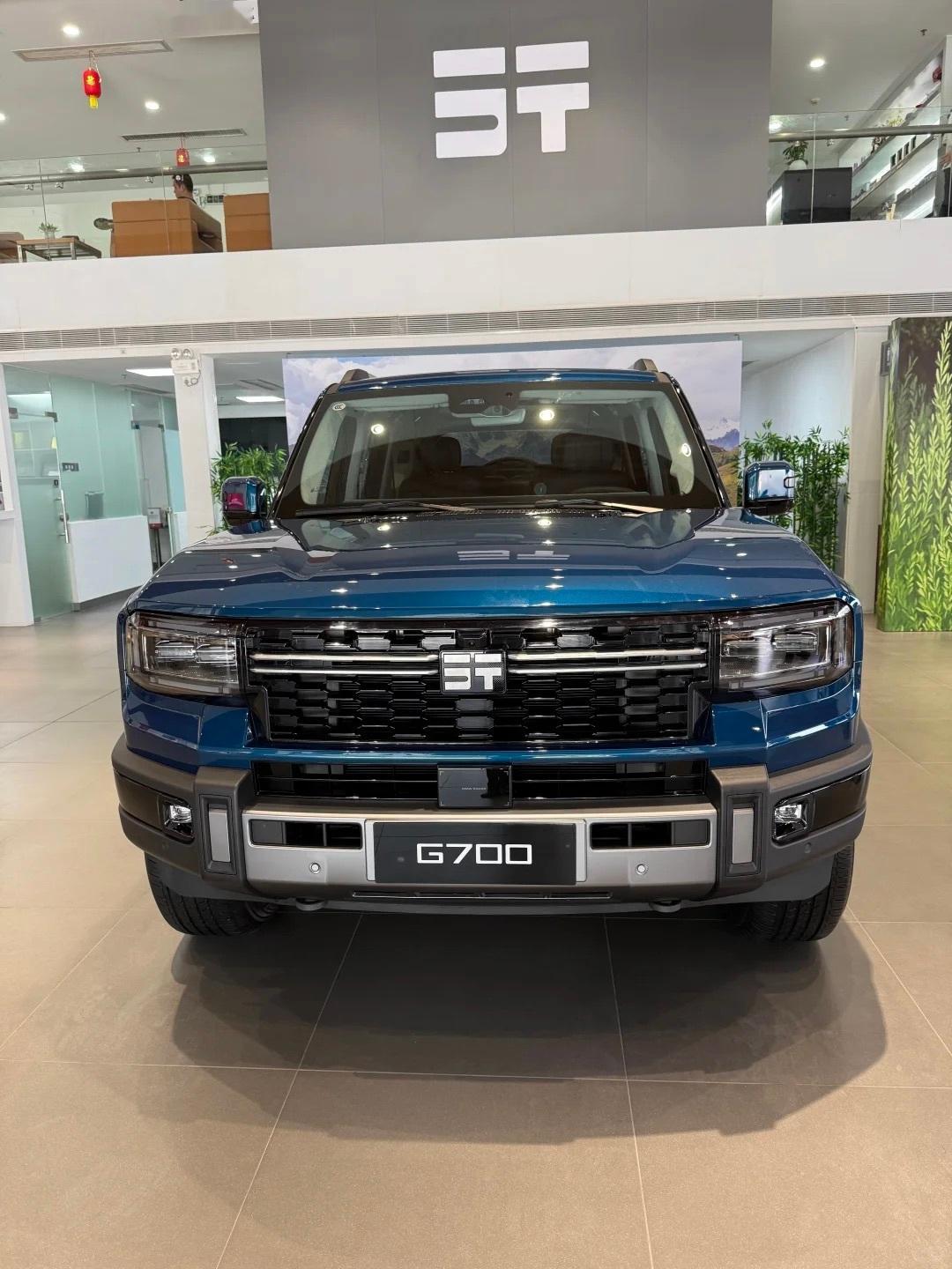 30万➕级别的纵横g700！座位5座6座可以选，全系电动座椅，中配起步就是和劳斯