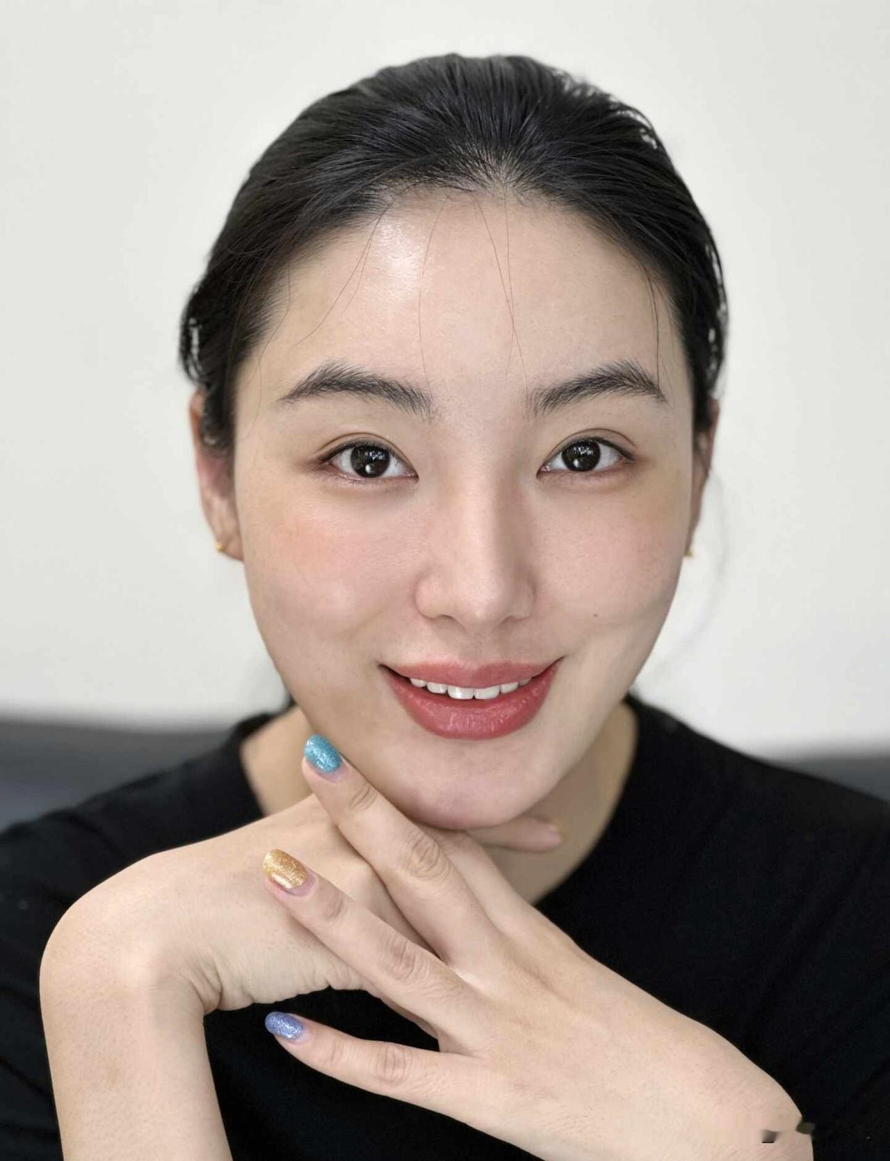今天自己化妆