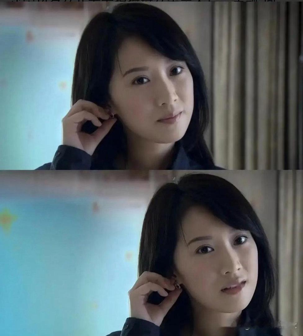 李念携大女儿首登杂志封面！14岁卡卡长开了，眉眼更像爸爸林和平！！！