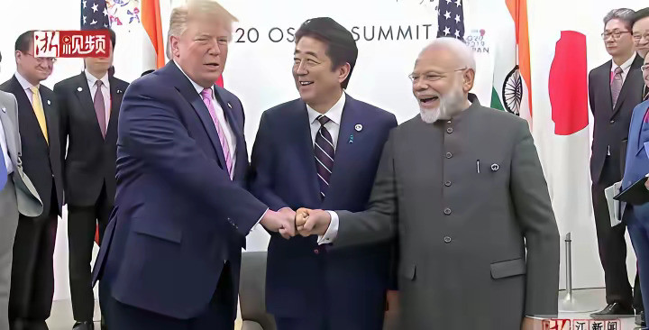 日本竟然有这种禁忌，在日本，三个人拍照会被认为不吉利，因为日本人认为，三个人一起