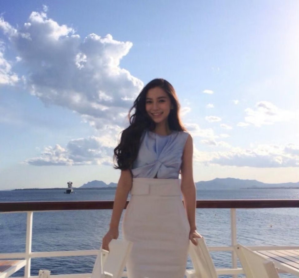 angelababy九宫格超级经典的图可不可以营业一次九宫格或者十八宫格