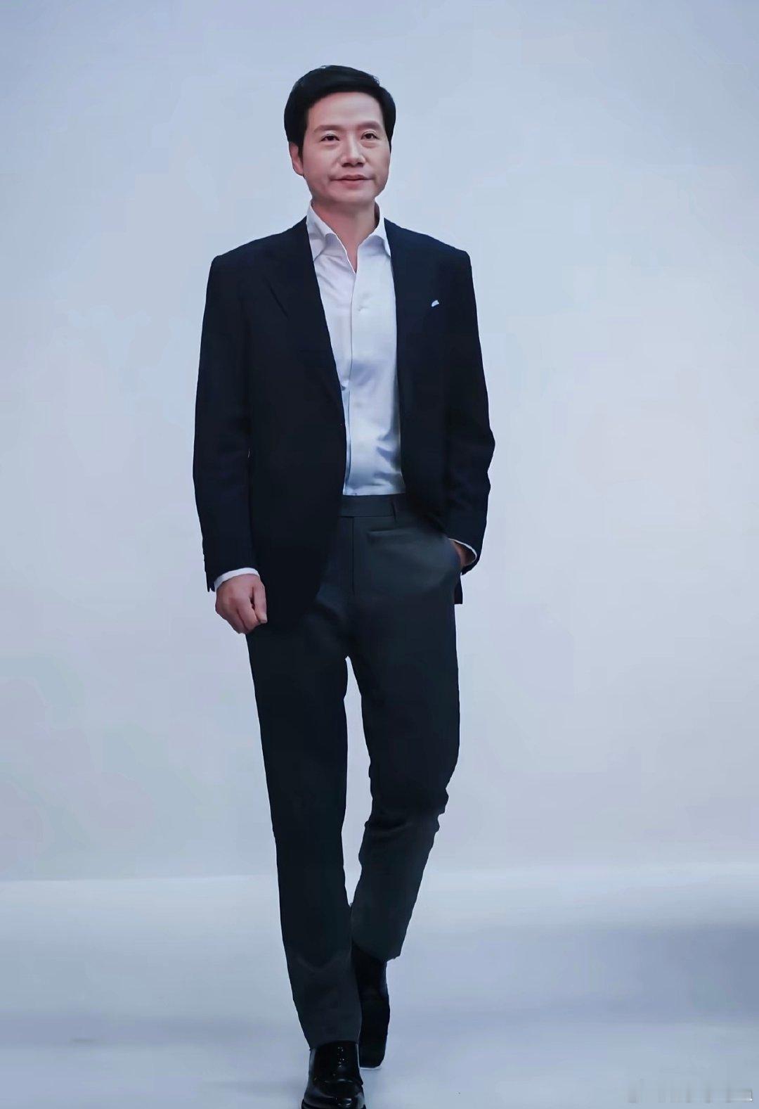 #雷军#黄金比例大长腿​
