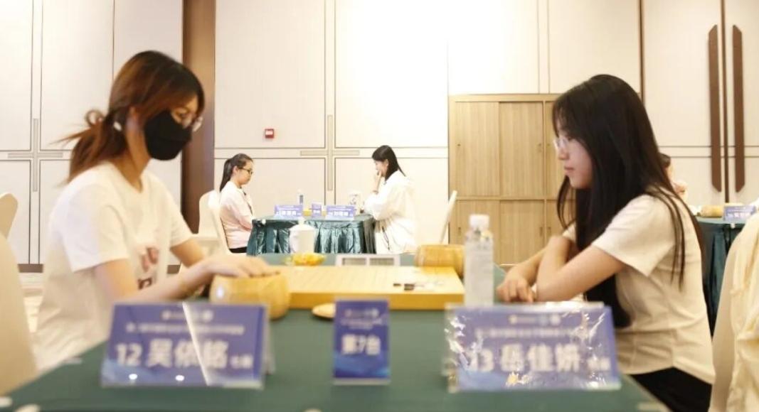 小魔女二连败二度卫冕无望2026年第二届中国职业女子围棋青少年争霸赛于8月5