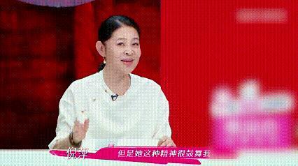 倪萍助力谢娜影后梦姐姐当家家人们快看！倪萍姐姐太暖心了。她被谢娜的奋斗精神折