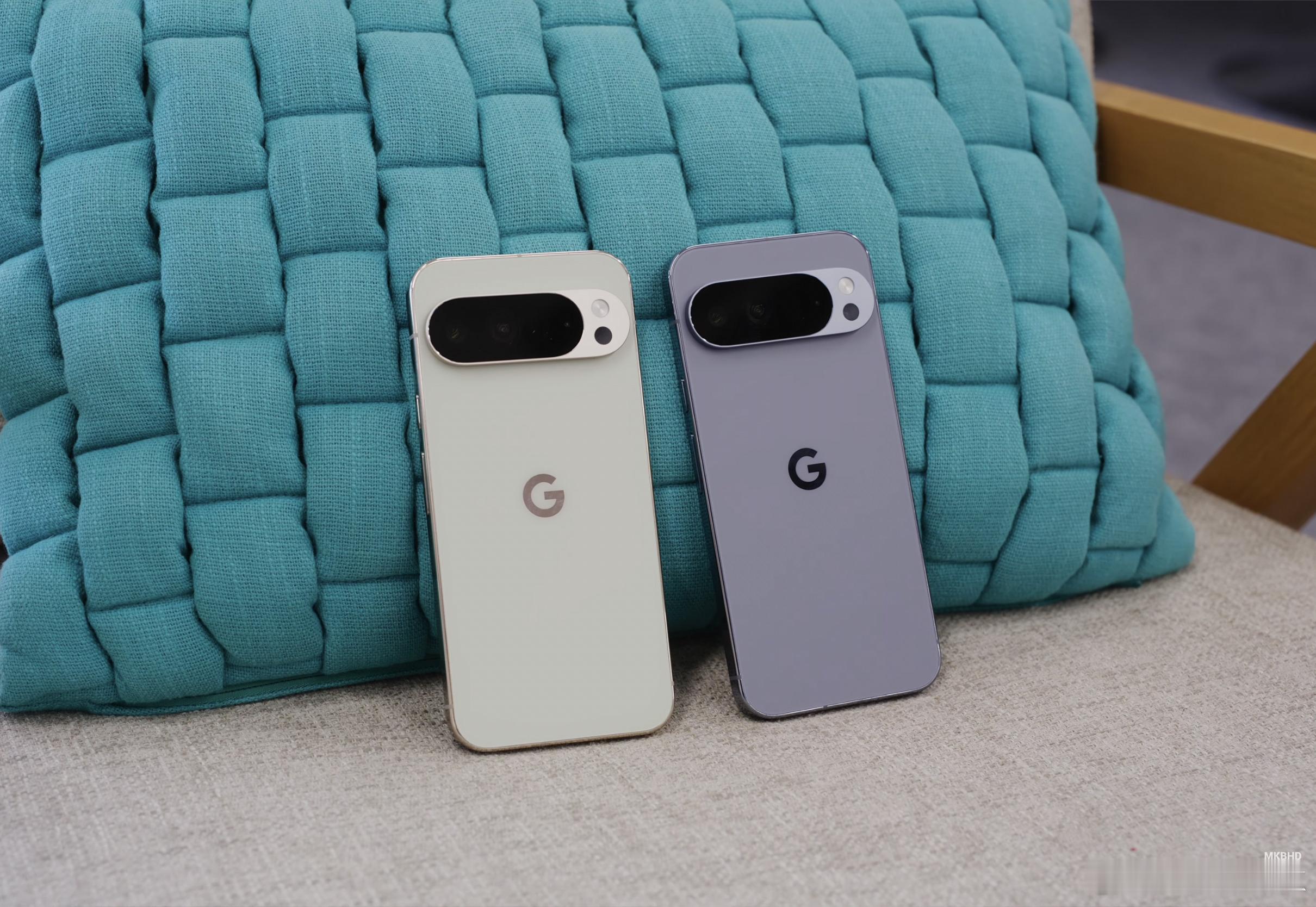 谷歌Pixel10Pro系列，首先，美版确实取消了实体SIM卡，变成了纯eS