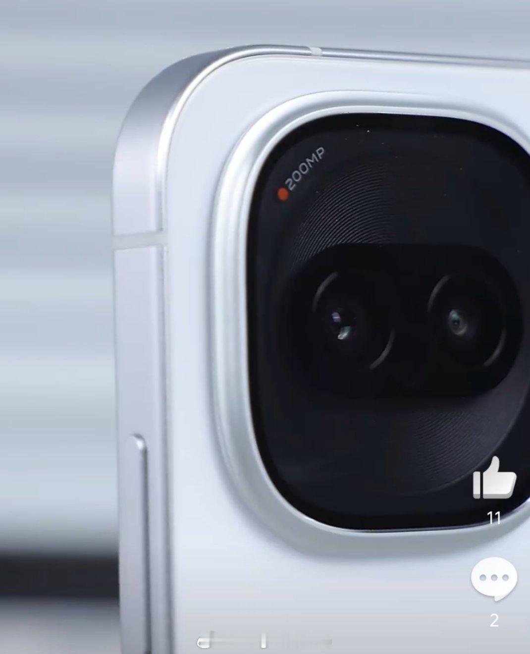 iQOOZ11Turbo天光白通透，干净。喜欢简洁风的兄弟们可以考虑了。iq