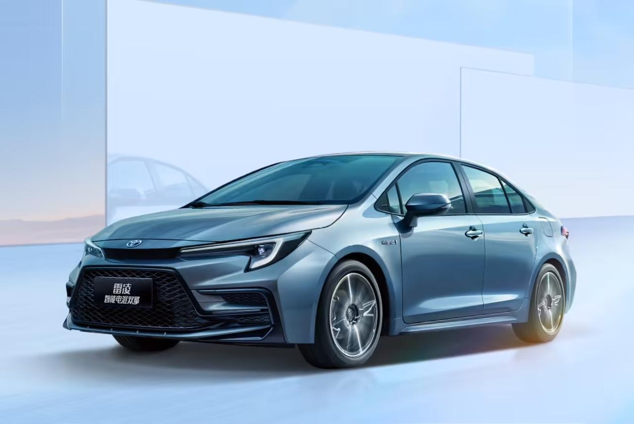 丰田这是要动真格了！广丰、一丰双双官宣精简燃油车，“姊妹车型”内斗模式或将成为历