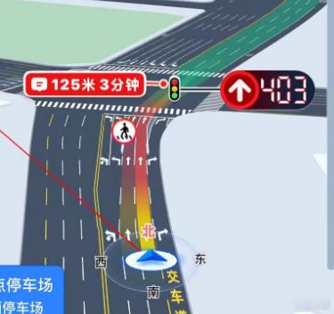 这种路口早高峰的时候在旁边推个早餐摊，估计能赚的盆满钵满​​​