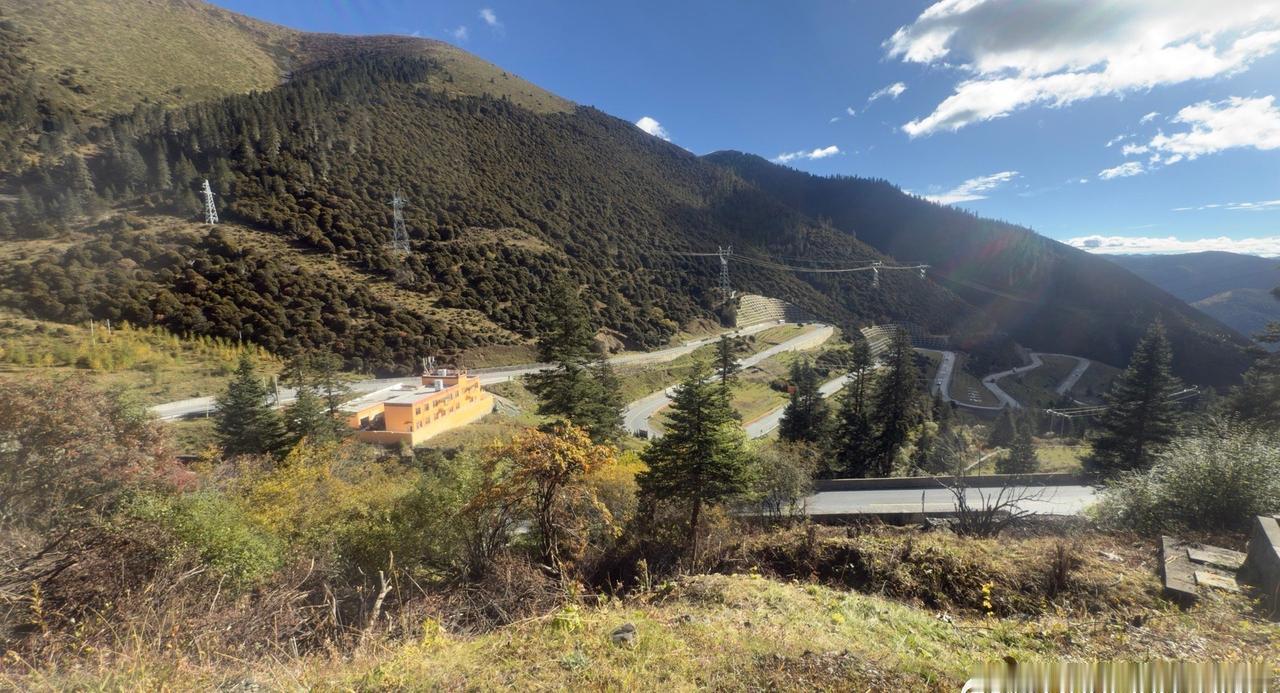 国道318上的天路18弯​​​