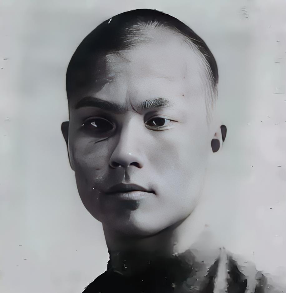 电流一接通，人能直接从刑床上弹起来。特务头子谷正文晚年回忆时说，这是他这辈子见过