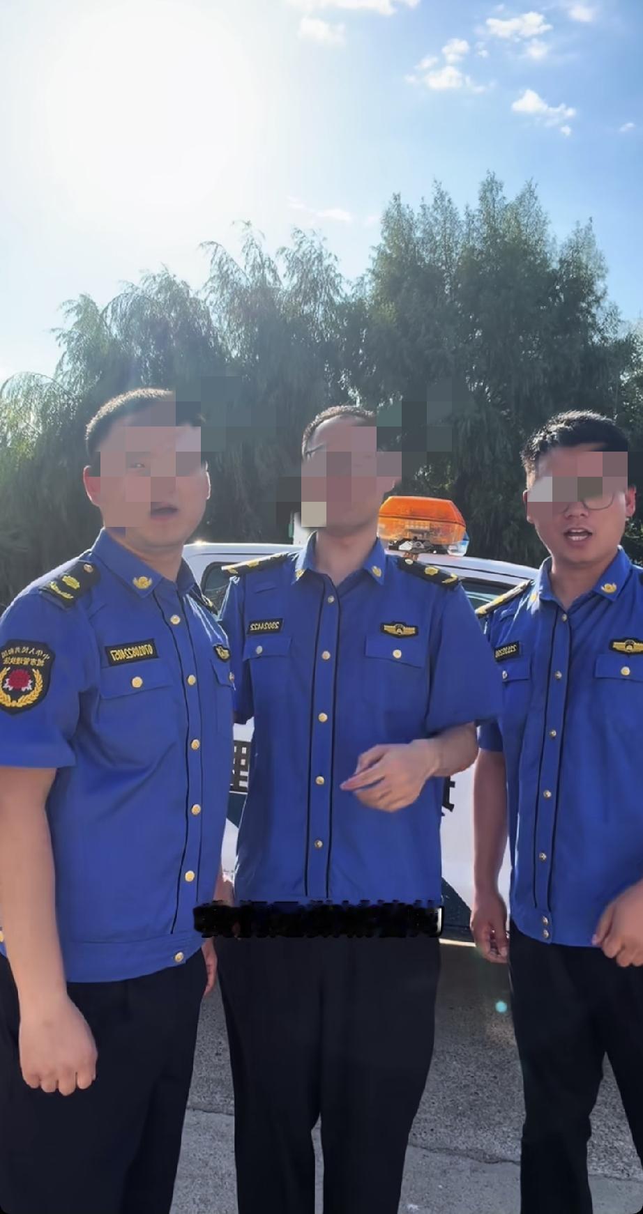 下图是在抖音上看到的一条视频截图。发抖音的这位，网名叫“城管小韩”。三位出镜者