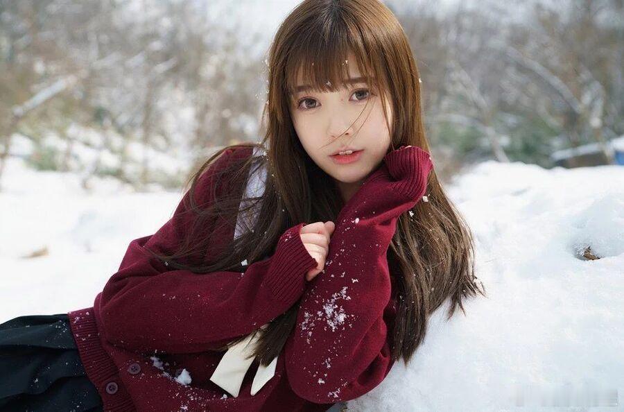 钟曼菲（1）