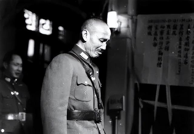 粟裕连战连捷，蒋介石震怒之下，竟密谋暗杀以图扭转乾坤！一场惊心动魄的暗杀计划，悄