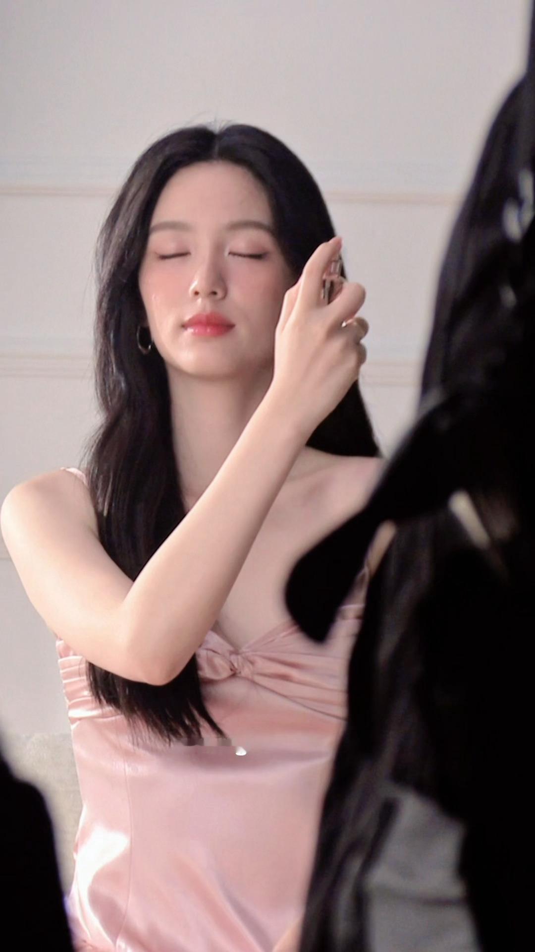 周也丨人间水蜜桃🍑