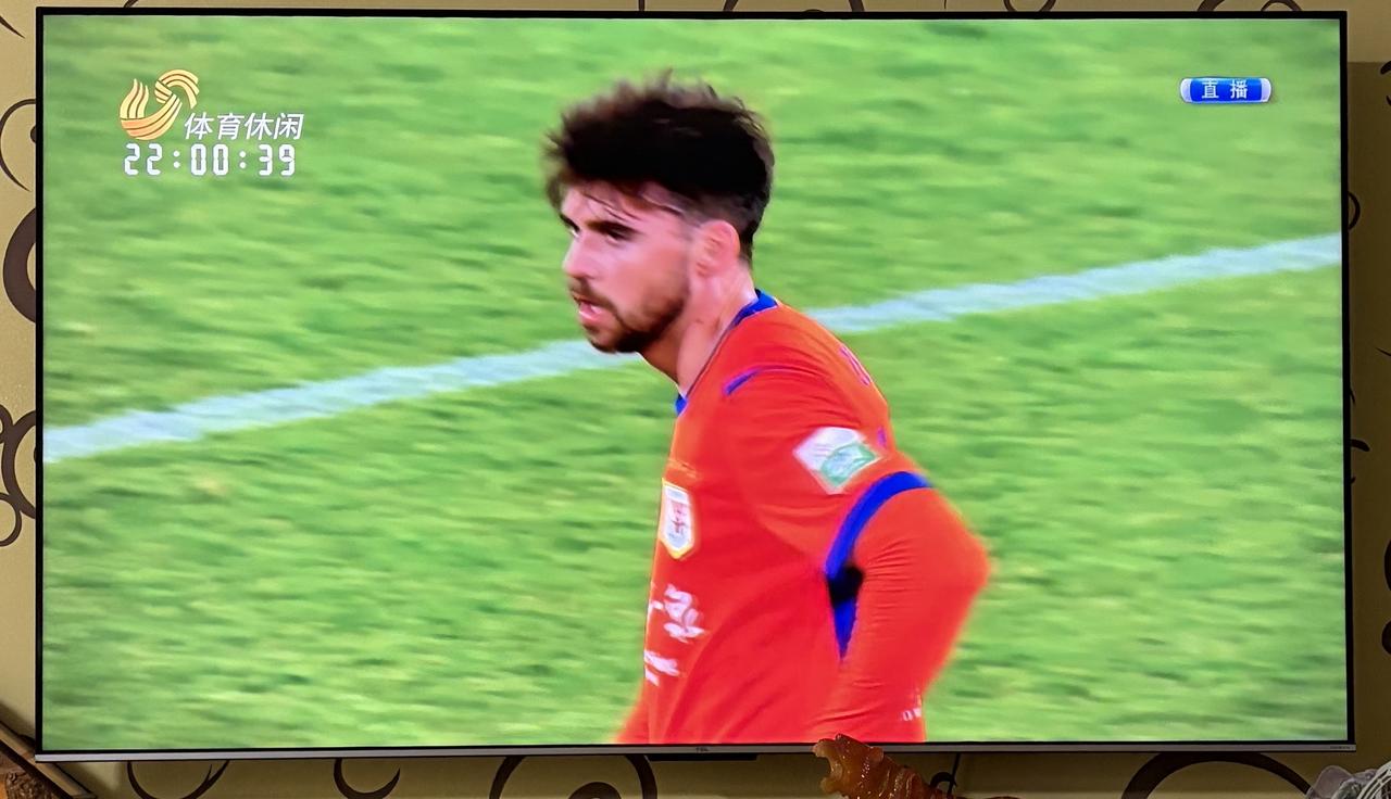 山东泰山队意外的客场2:1逆转战胜天津津门虎！为什么说意外呢！一是泰山队状态