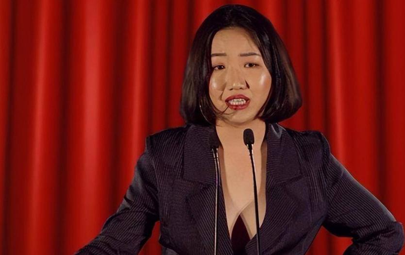 六年前，她炮制“新疆棉事件”，让全球企业抵制中国；六年后，她在澳洲街头高喊反华口