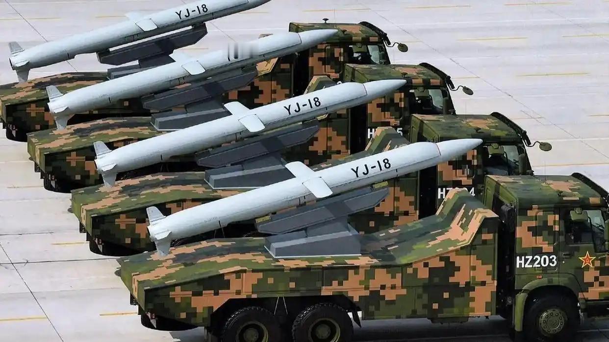 “鹰击”18反舰导弹，到底有几个型号呢！许多人也是懵懵懂懂，“鹰击”18到目前为