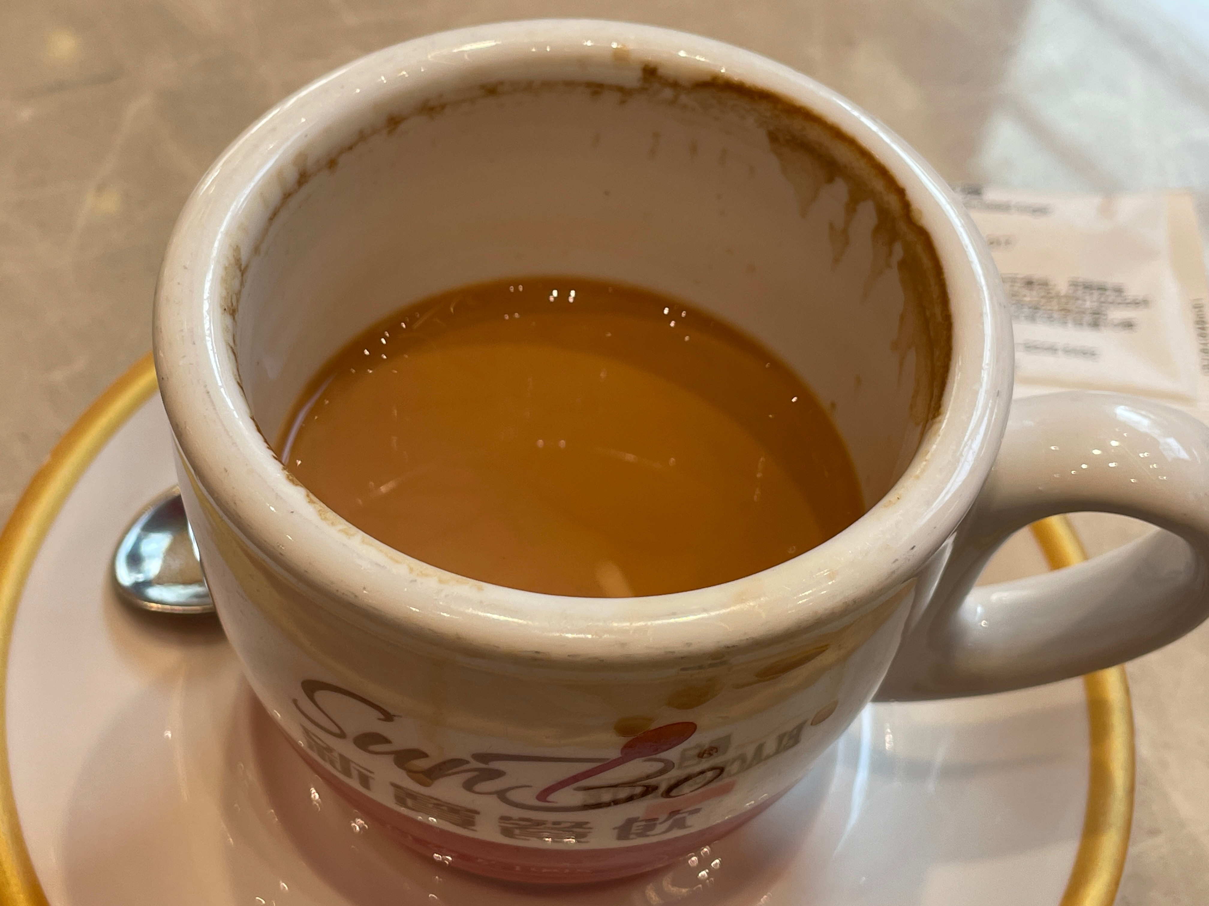 没时间跑龙华面包店，求其楼下点个下午茶！