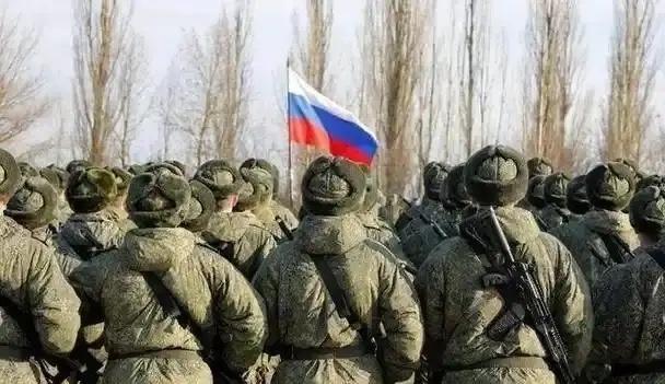 为什么俄罗斯很难被打败？现在回头看，原因其实很简单俄罗斯国土面积巨大，从欧洲