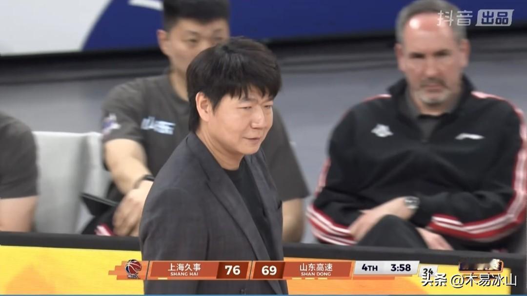 CBA季后赛1/4决赛（第一场）上海主场战胜山东。5月6日晚，CBA季后赛