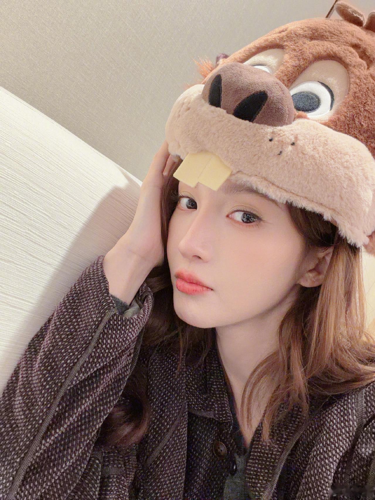 这么可可爱爱的萌物[害羞]金晨